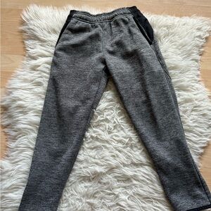 Umbro Kids Charcoal and Black Lined Warmup Pants 6/7